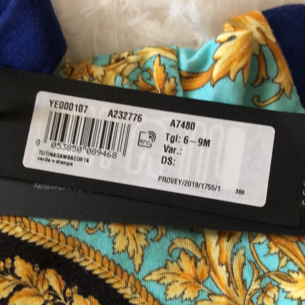 Versace rumper - Picture 3 of 5